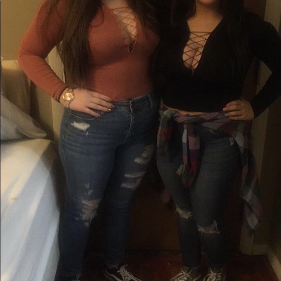 Forever 21 Lace Up Crop Top - Picture 3 of 3